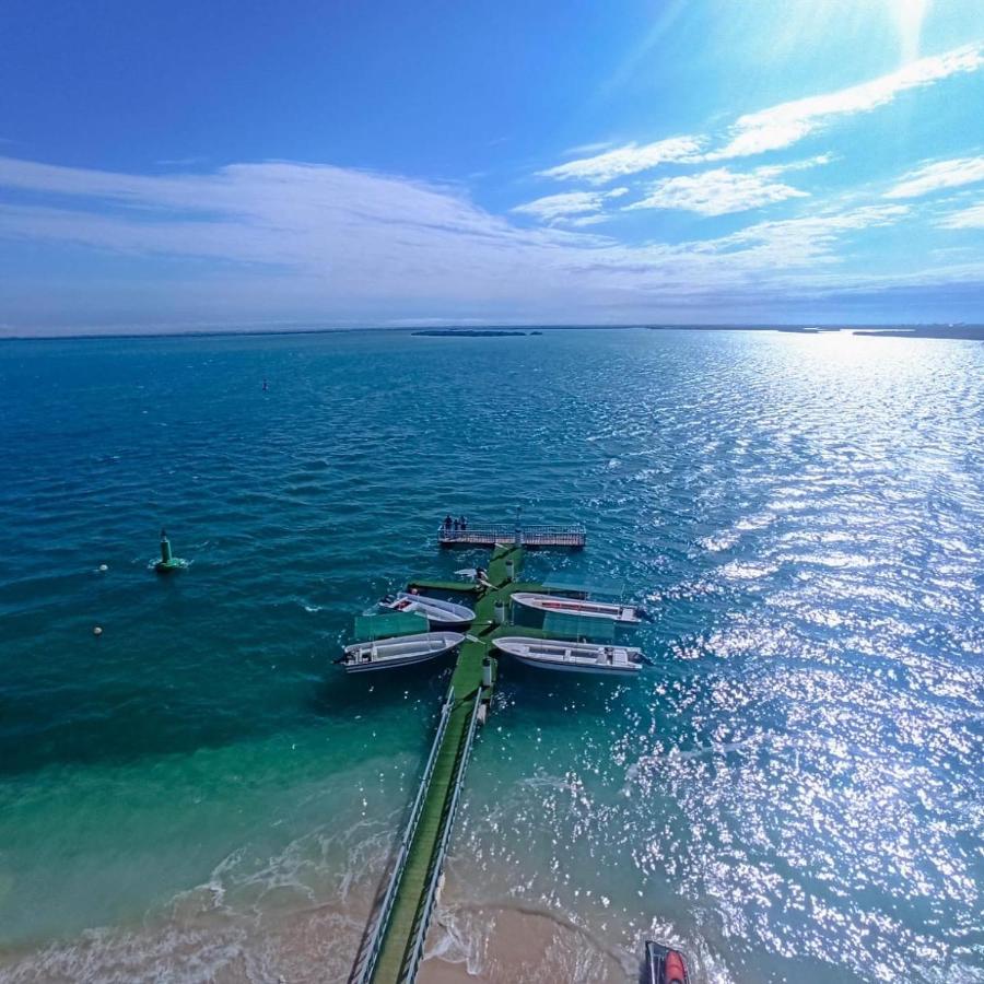 Flamingo Beach Hotel Umm al-Quwain Exterior foto