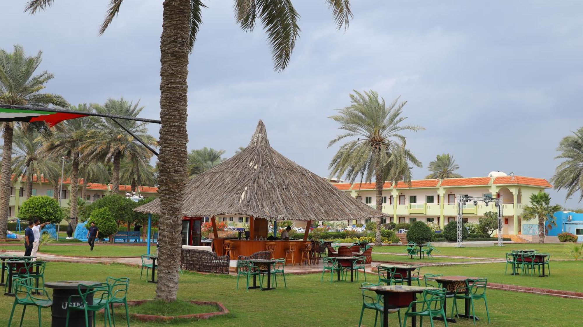 Flamingo Beach Hotel Umm al-Quwain Exterior foto