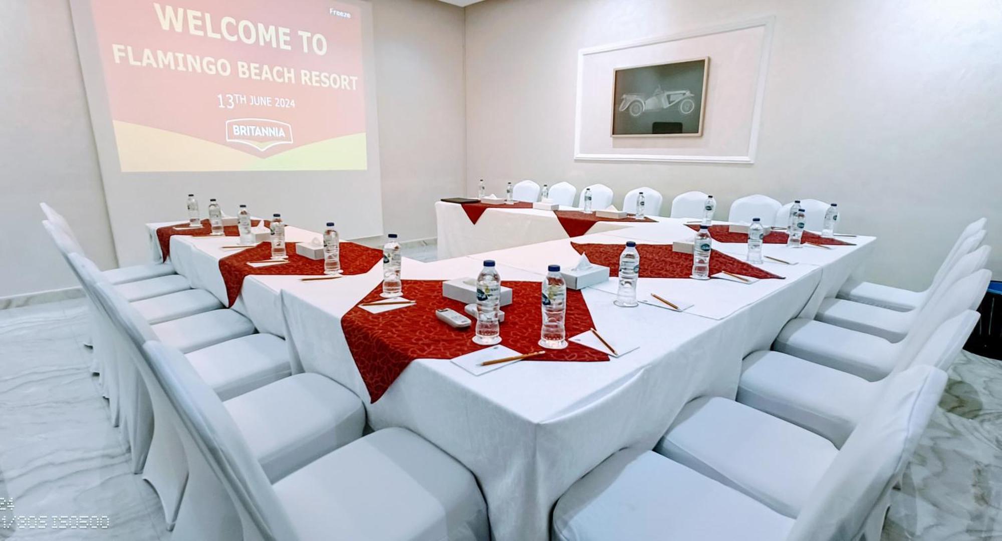Flamingo Beach Hotel Umm al-Quwain Exterior foto